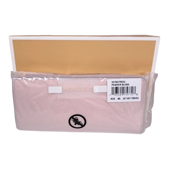Michael Kors Jet Set Wallet Travel Large Three Qtr Zip Leather Powder Blush nwt - Picture 3 of 7